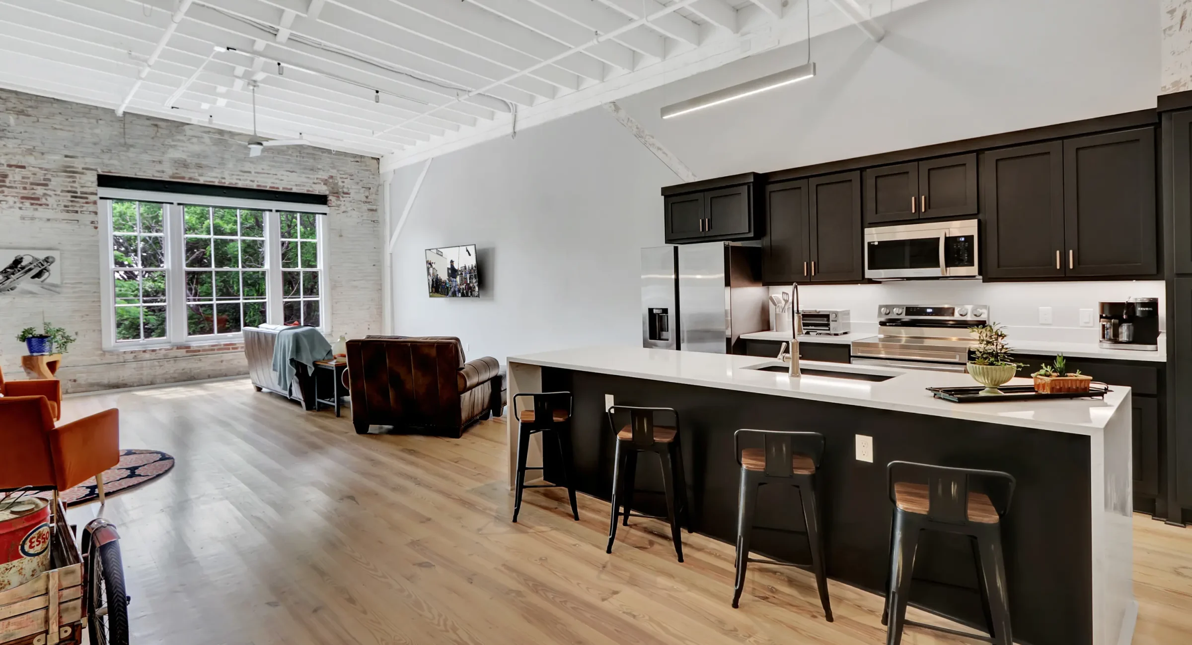 Spacious kitchen and living area at boutique hotel in Hot Springs Arkansas