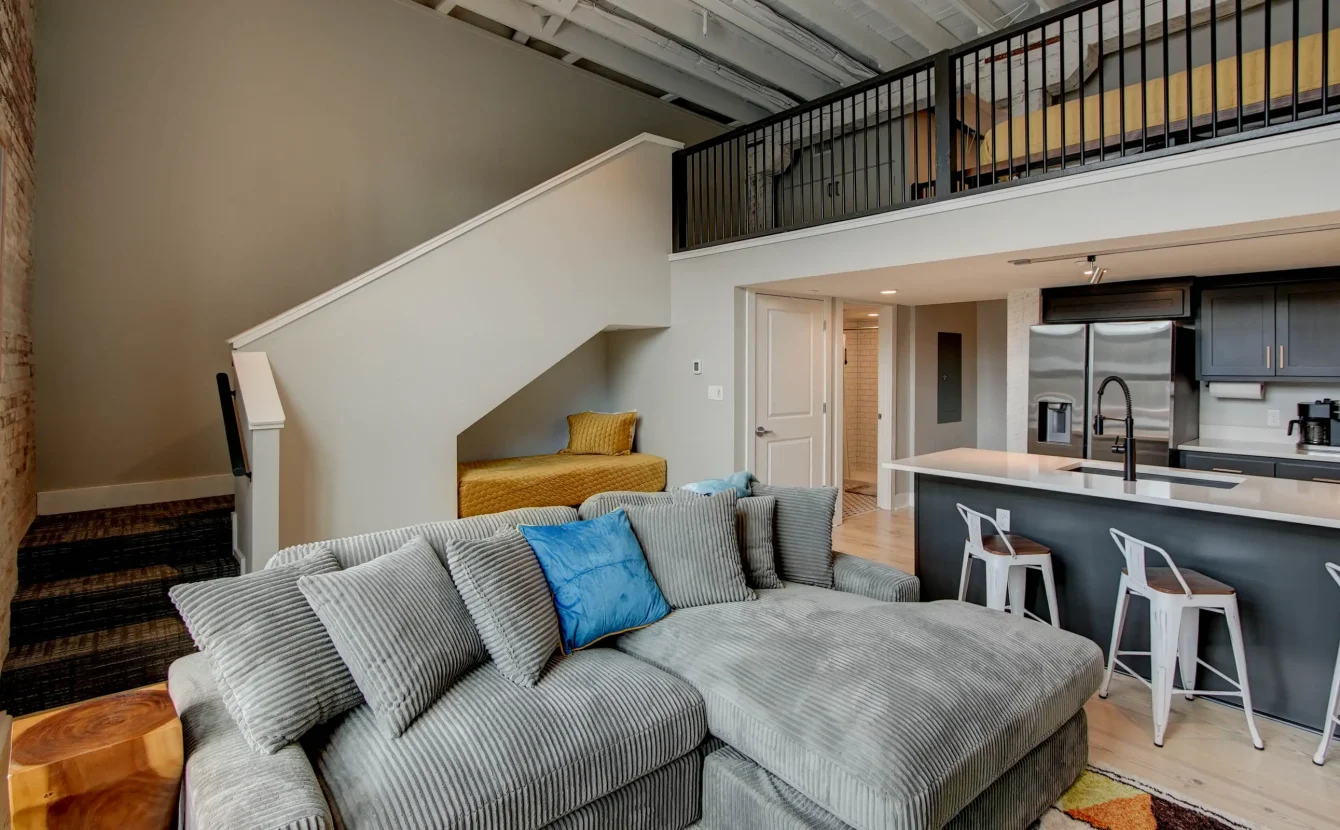 Two-level loft layout with kitchen and living space in Hot Springs, AR