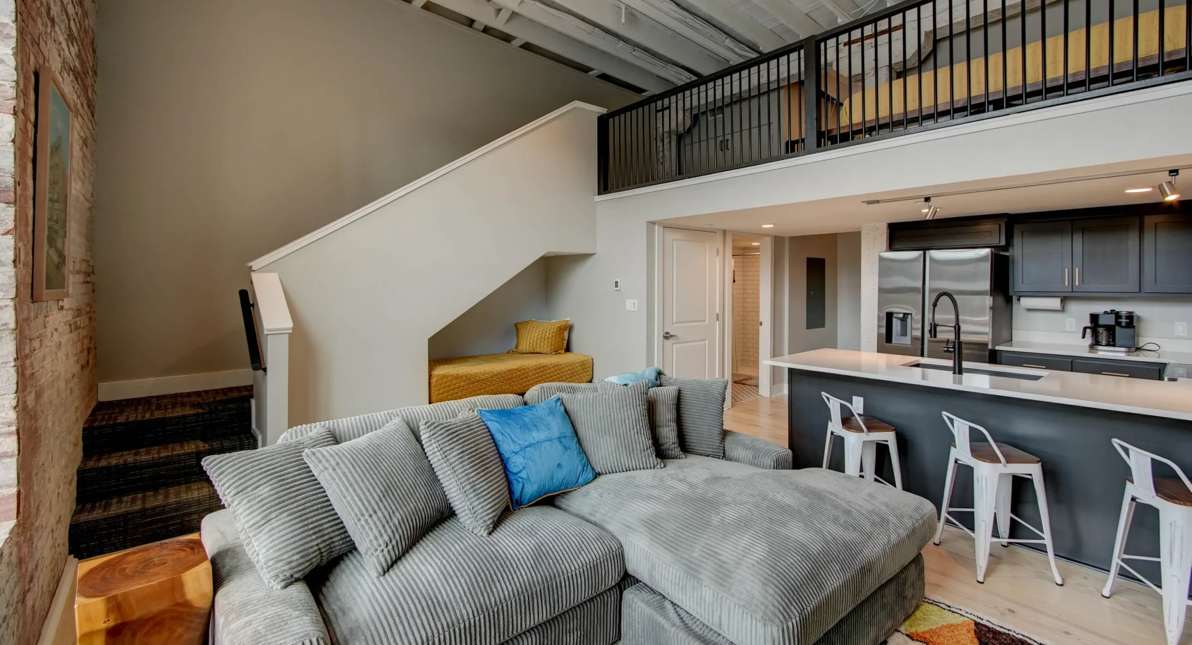 Two-level loft layout with kitchen and living space in Hot Springs, AR